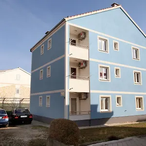  Apartament Karlo